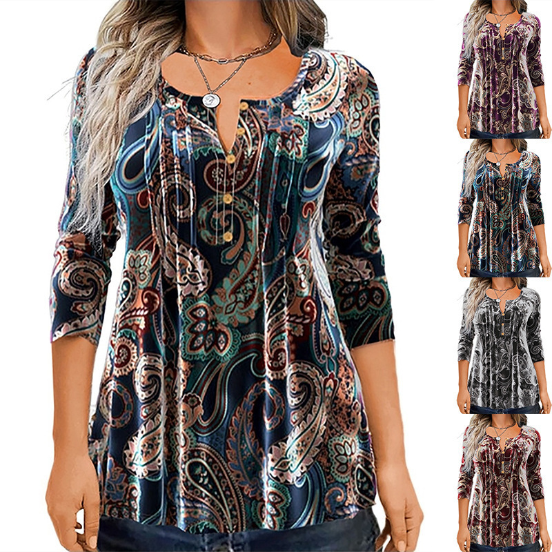 Women's Long Sleeve Printed Crewneck T-Shirt