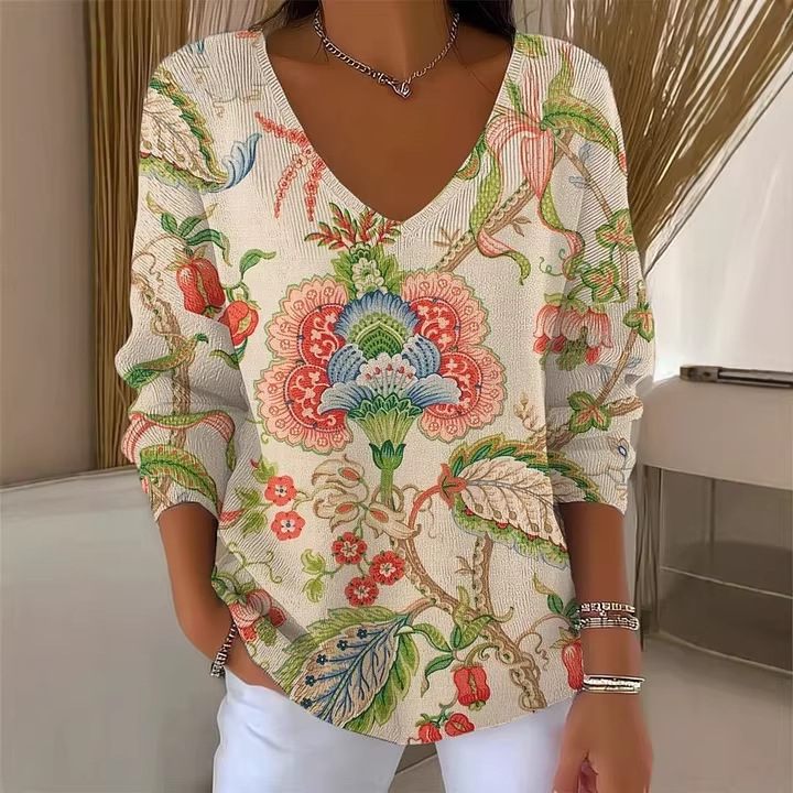 Women's V-Neck Long Sleeve T-Shirt with Animal & Plant Digital Print
