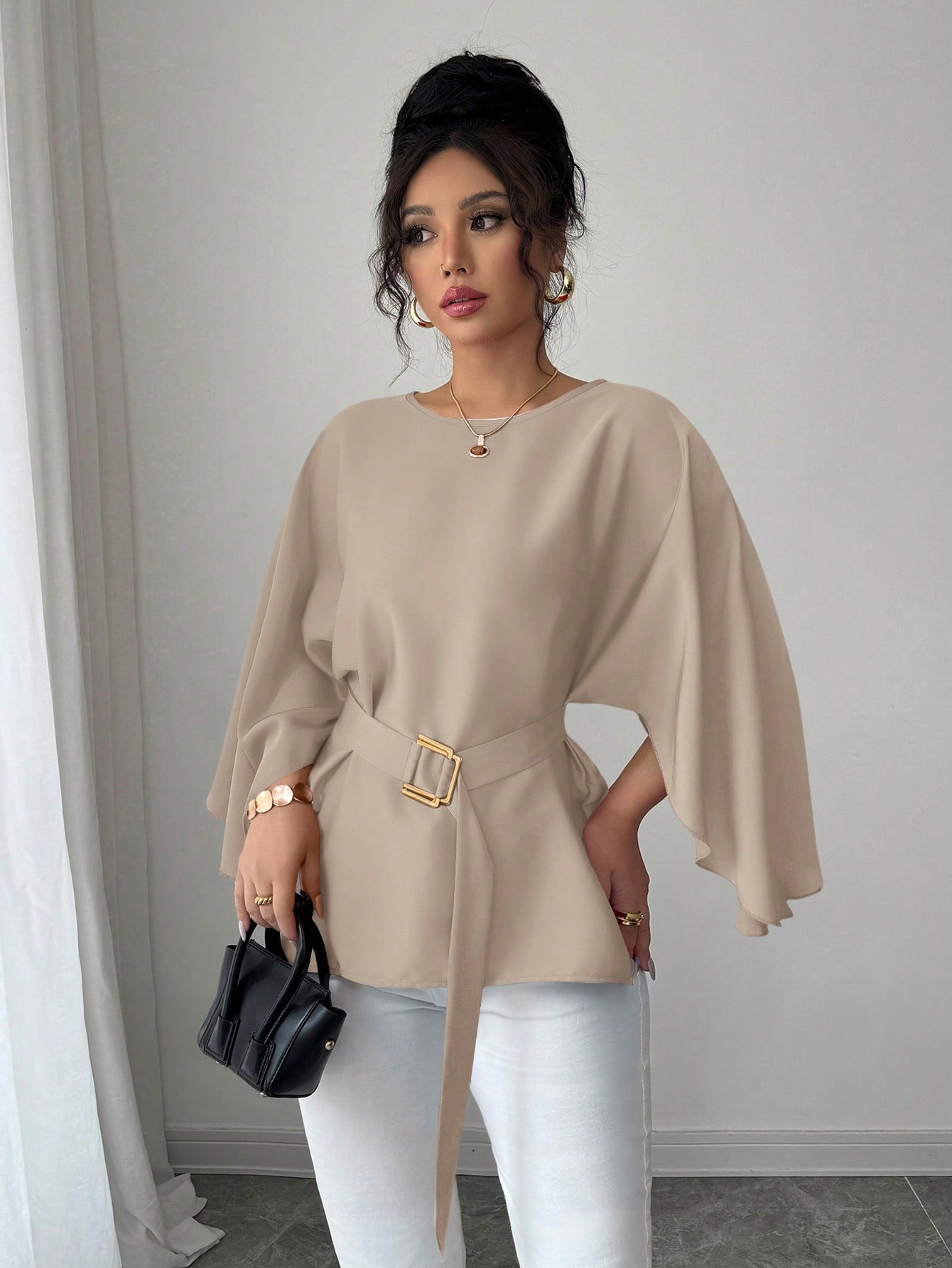 French Vintage Ruffle Sleeve Round Neck Slimming Top