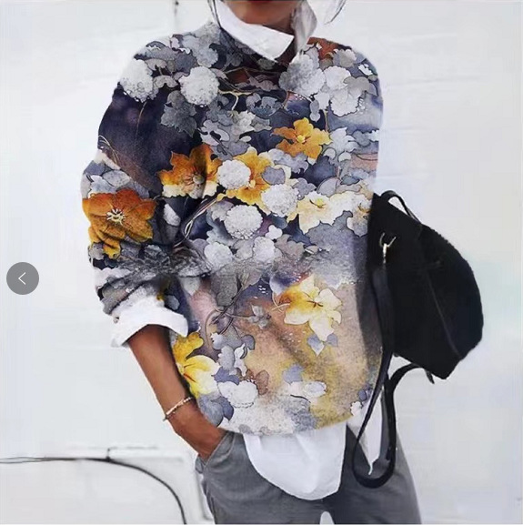 Floral Print Loose Long Sleeve Top