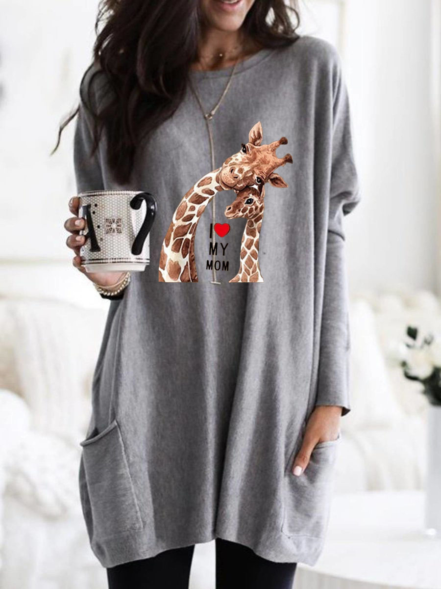 Women's Giraffe Print Long Sleeve Crew Neck Loose T-Shirt