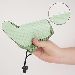 cat massaging glove