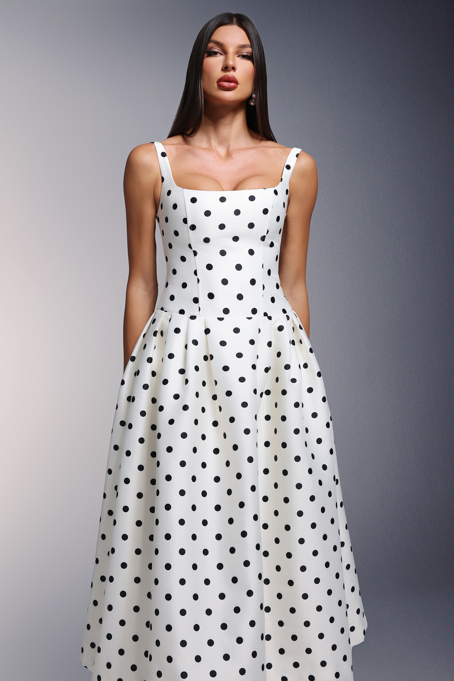Zada Sleeveless Wave Point Maxi Dress
