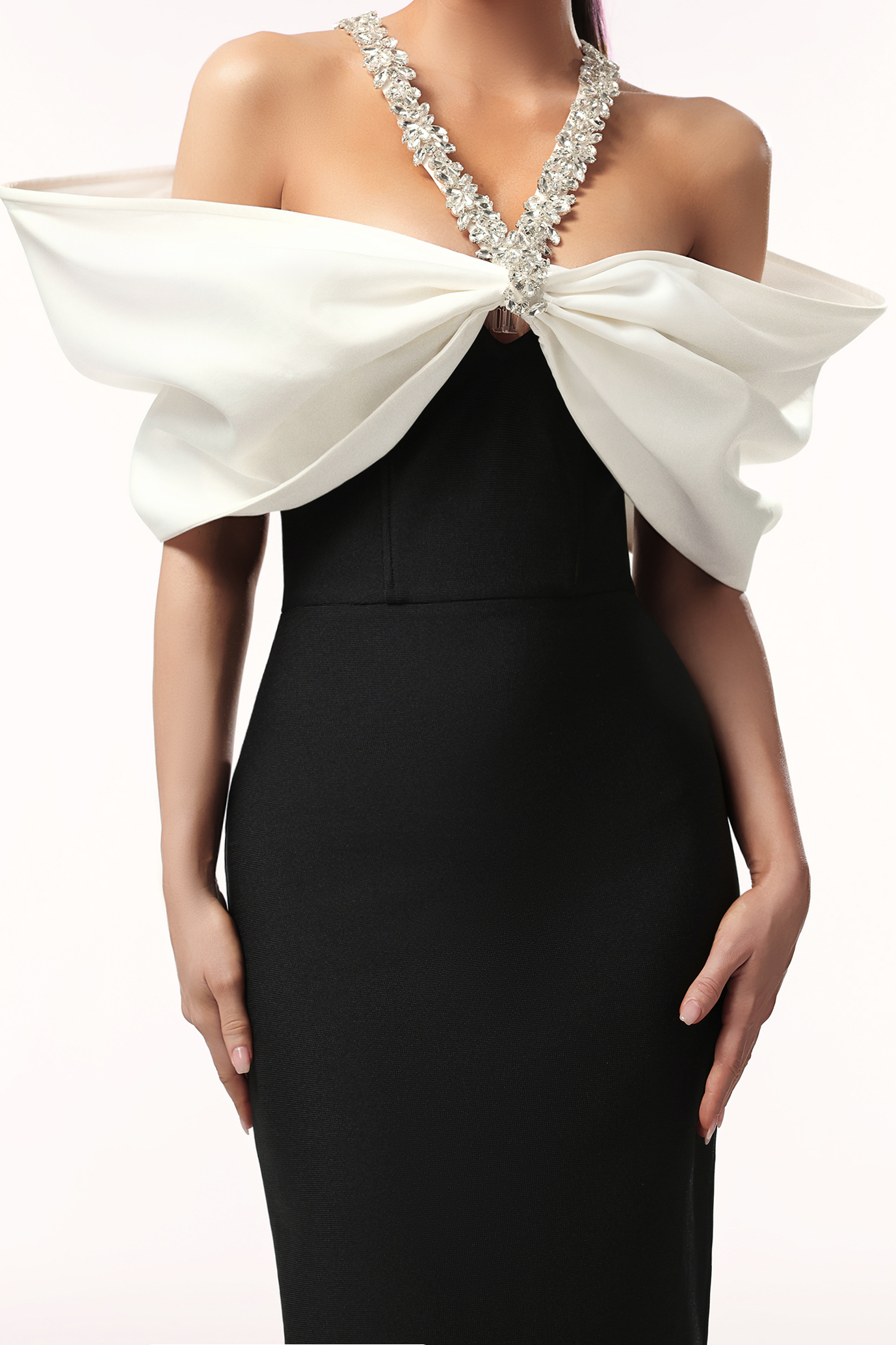 Lucifa Halter Sleeveless Bow Diamond Ribbon Bandage Maxi Dress