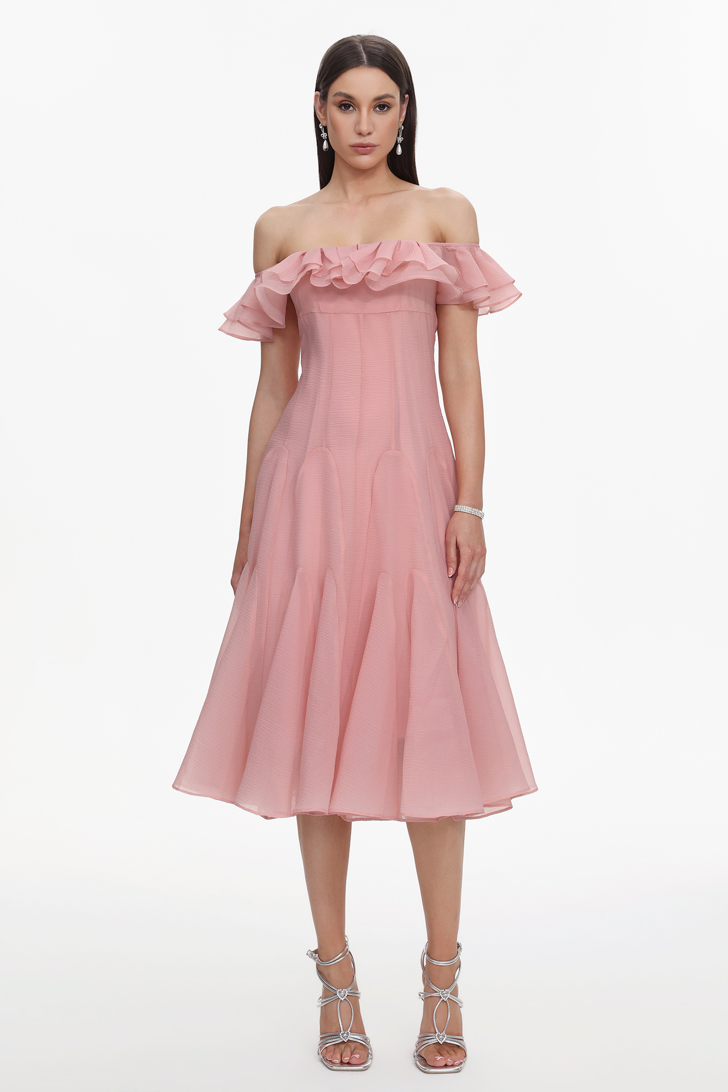 Wika Romantic Flowy Off Shoulder Ruffle Midi Dress
