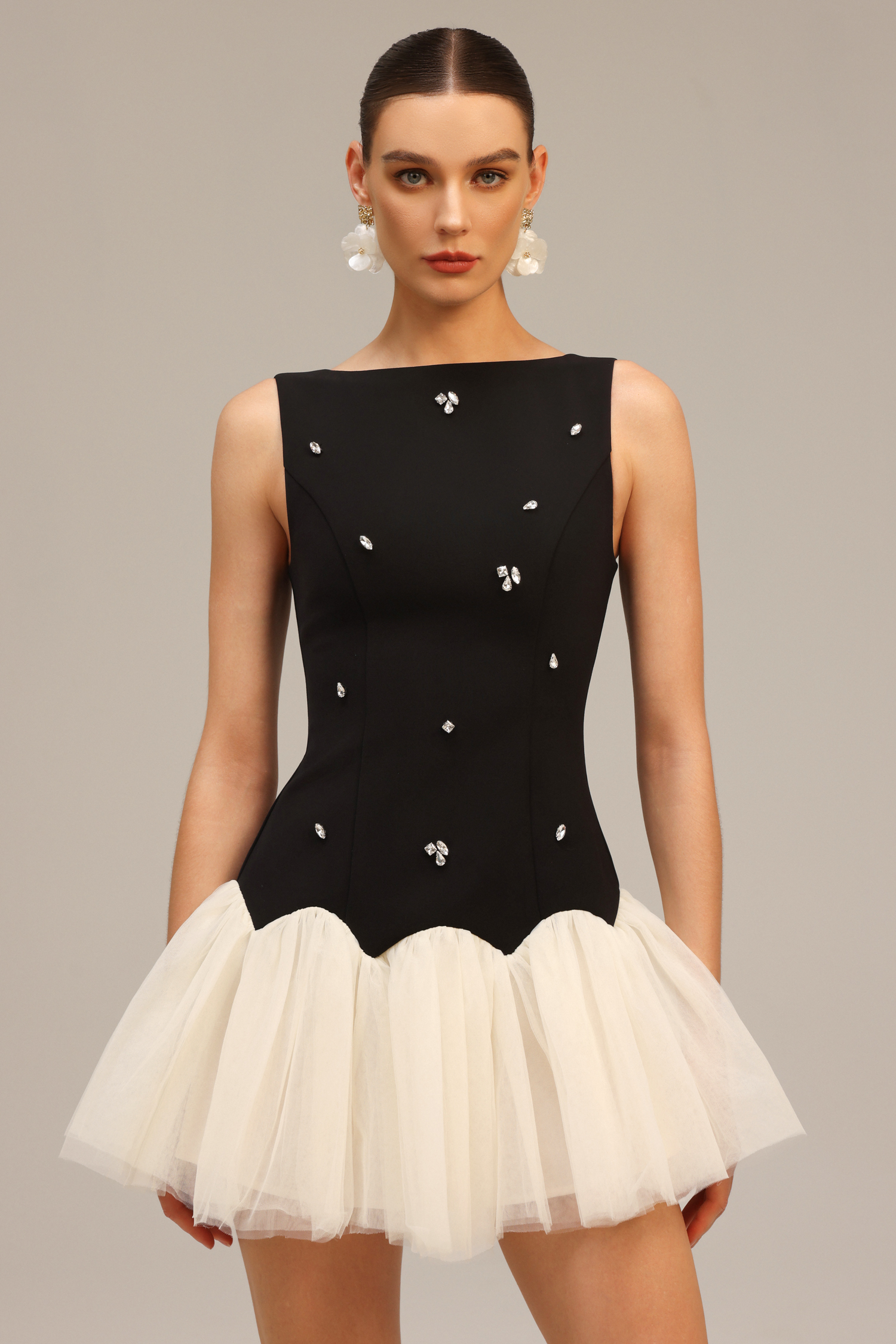 Salamo Sleeveless Diamond Mini Dress