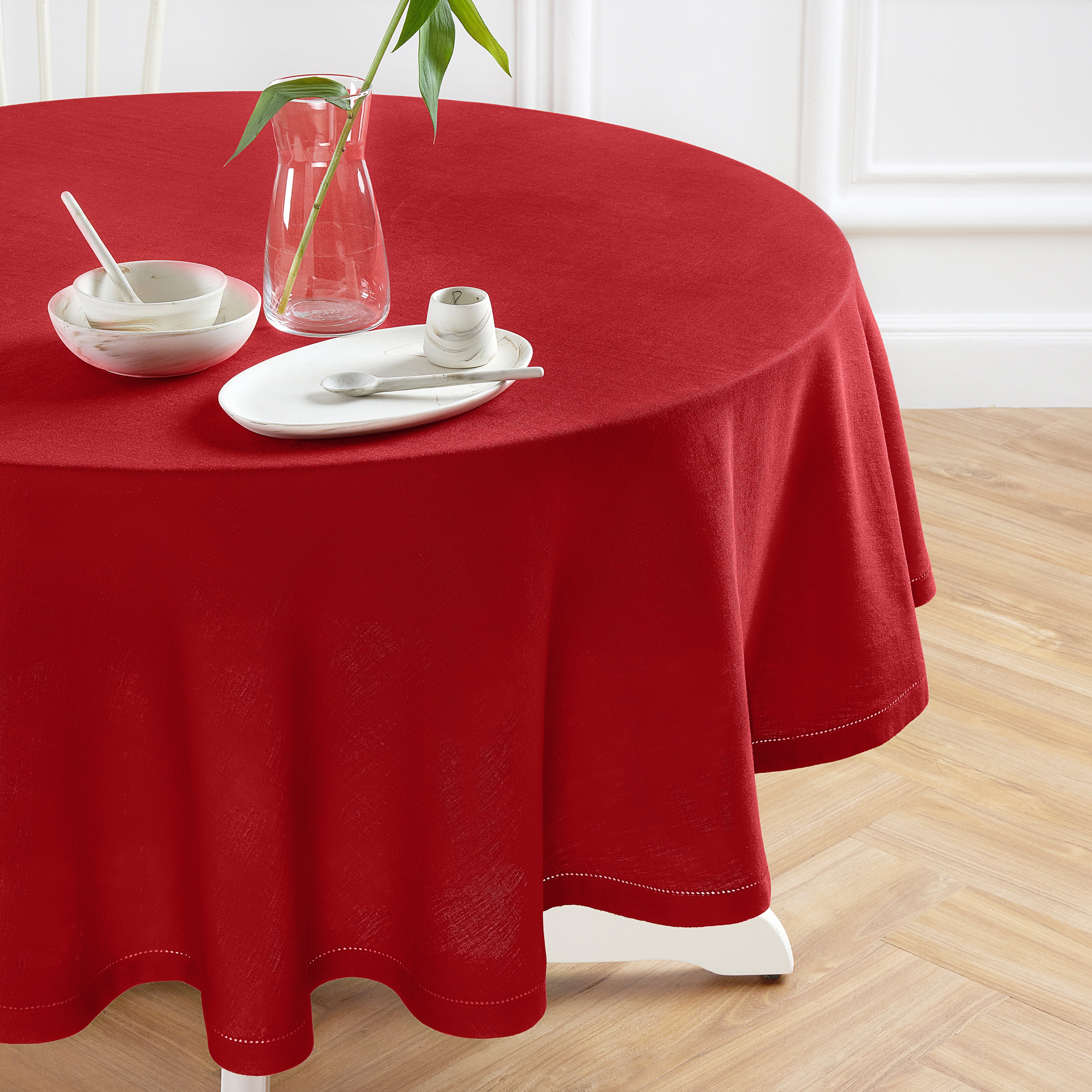 Sonoma Hemstitch Round Tablecloth