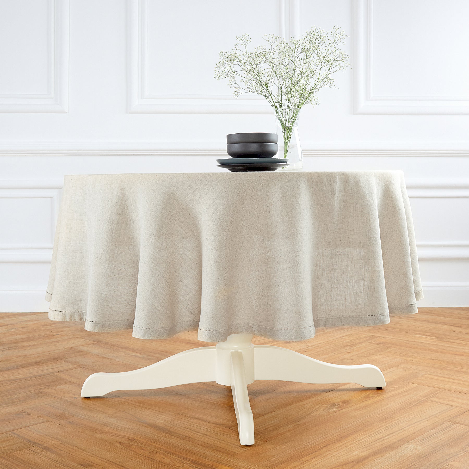 Sonoma Hemstitch Round Tablecloth