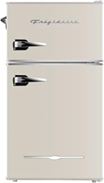 ❄️ Mininevera diseño vintage doble puerta capacidad 72 litros, freezer 21L, iluminación LED, nivel sonoro 39dB y consumo Clase E para espacios pequeños