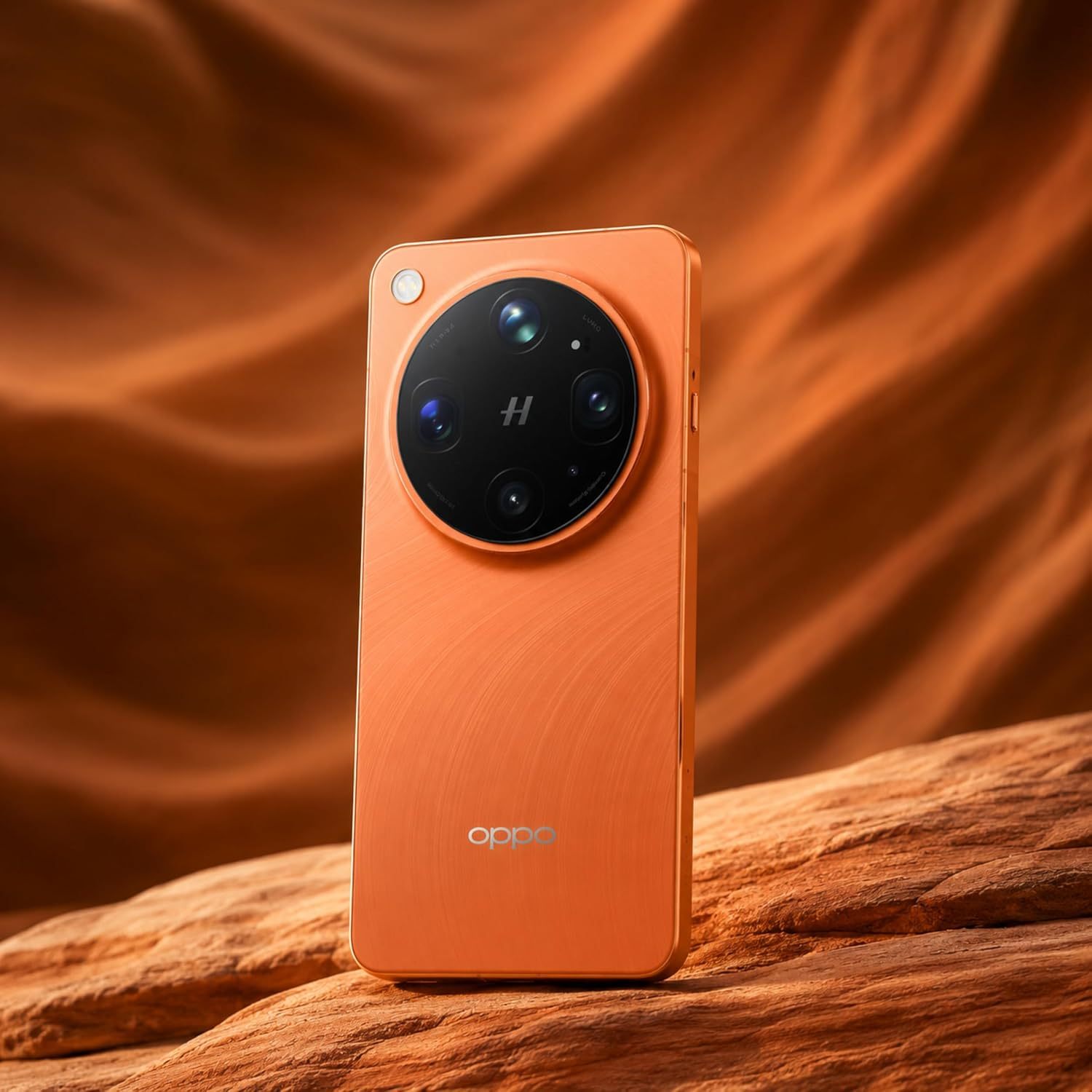 📱Smartphone 5G Desbloqueado Color Naranja, 12GB RAM+512GB, Pantalla 6.82" AMOLED QHD+, Cámara Dual 200MP, Video 8K, Procesador Snapdragon 8 Elite Gen 5, Batería 7050 mAh, Carga Súper Rápida 100W, Resistente al Agua IP68/IP69, Doble SIM