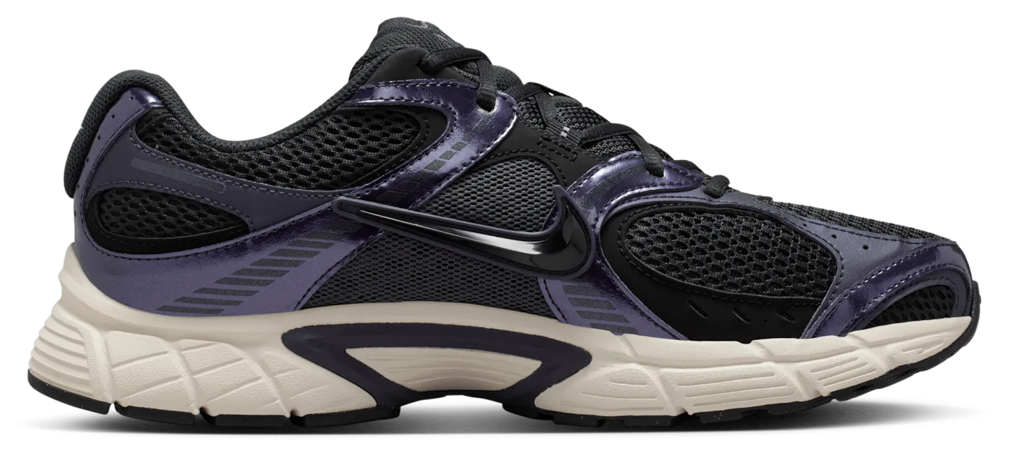 Nike V5 RNR - Black/Off Noir/Gridiron - Image 1