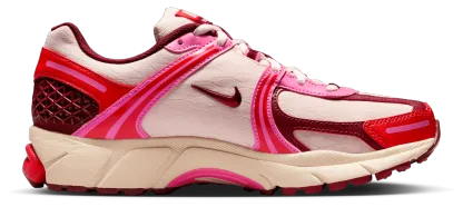 Nike Zoom Vomero 5 - Lt Crimson/Lt Soft Pink/Team Red - Image 1
