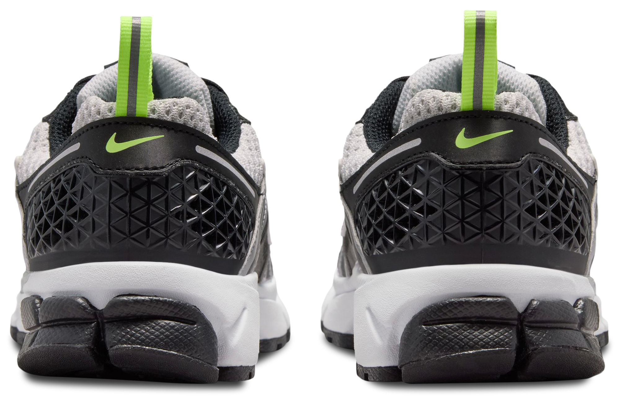 Nike Vomero 5 童款 - Black/Metallic Silver/Photon Dust - Image 3