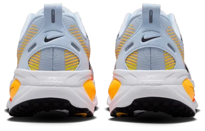 Nike Vomero 18 - Blue/Black/Orange - Image 3