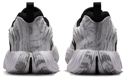 Nike Giannis Immortality 5 童款 - White/Metallic Silver/Off White - Image 3