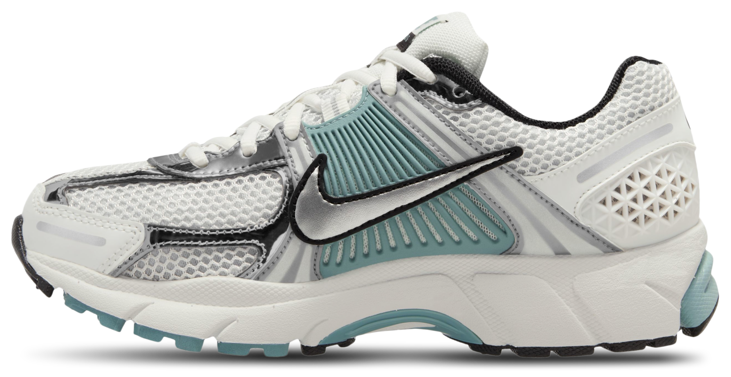Nike Zoom Vomero 5 News - Metallic Silver/Wolf Grey/Summit White - Image 2