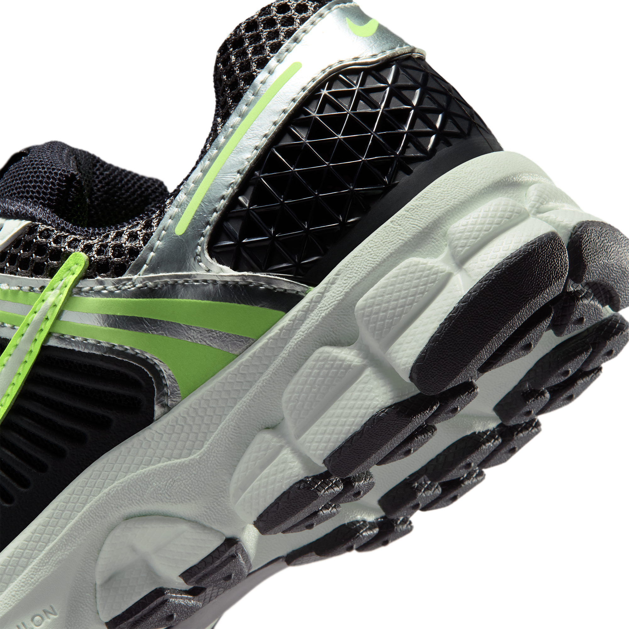 Nike Vomero 5 童款 - Barely Green/Black/Volt Ice - Image 8