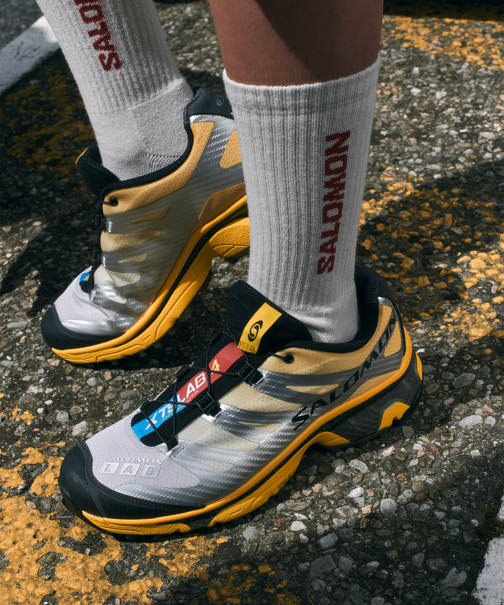 Salomon XT-4 OG - Ftw Silver / Black / Lemon - View 2