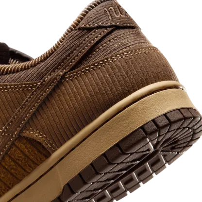 Nike Dunk Low Retro Premium - Light British Tan/Light Chocolate - Image 8