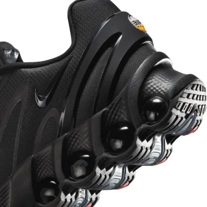 Nike Air Max DN8 - Black/Black/Anthracite - Image 8