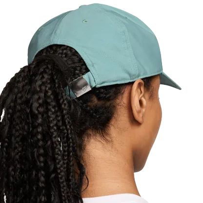 Nike Dri-FIT Club Colorblock Multi Future Cap - Cannon/Silver - Image 2