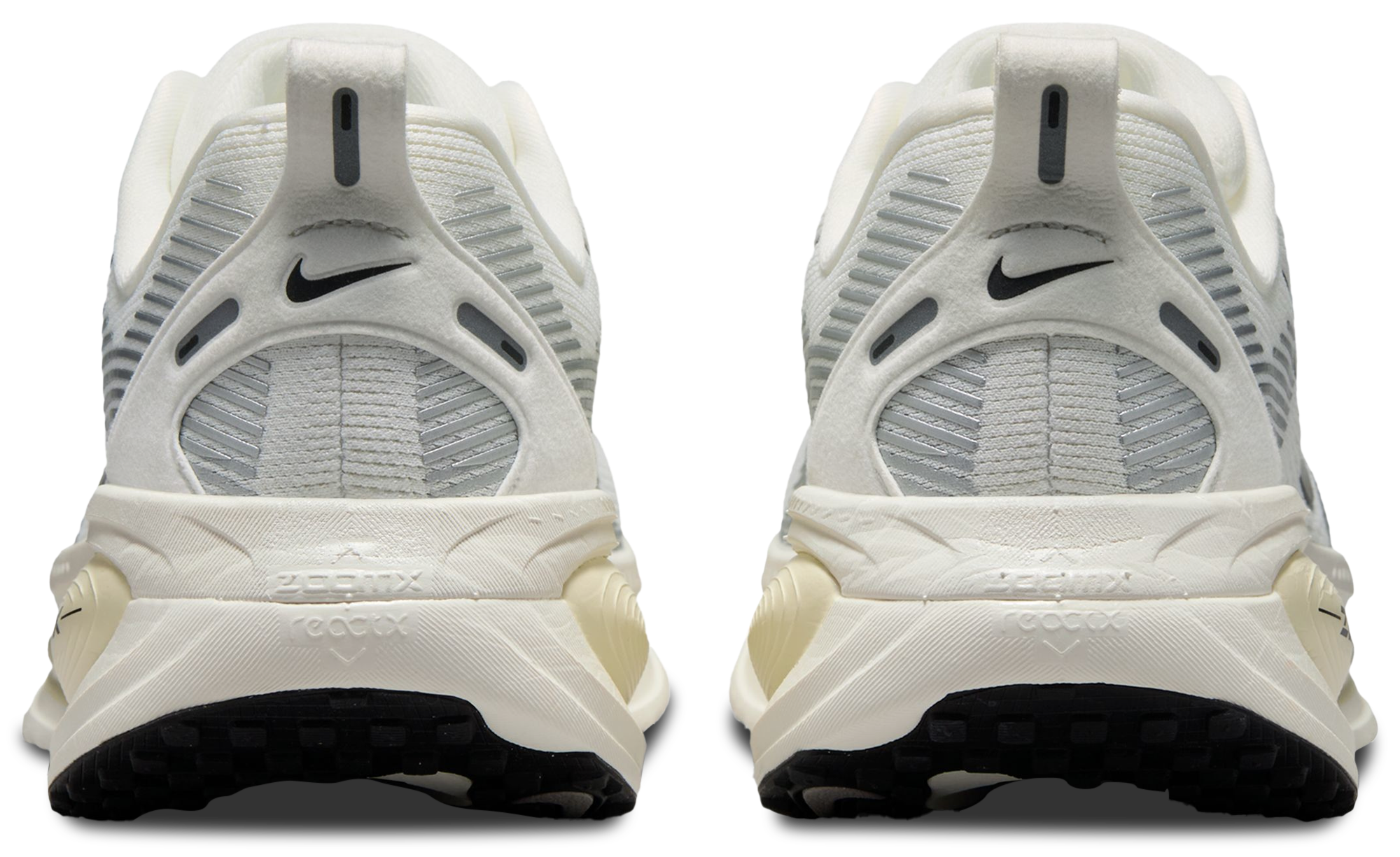 Nike Vomero 18 - Coconut Milk/Black/Summit White - Image 3