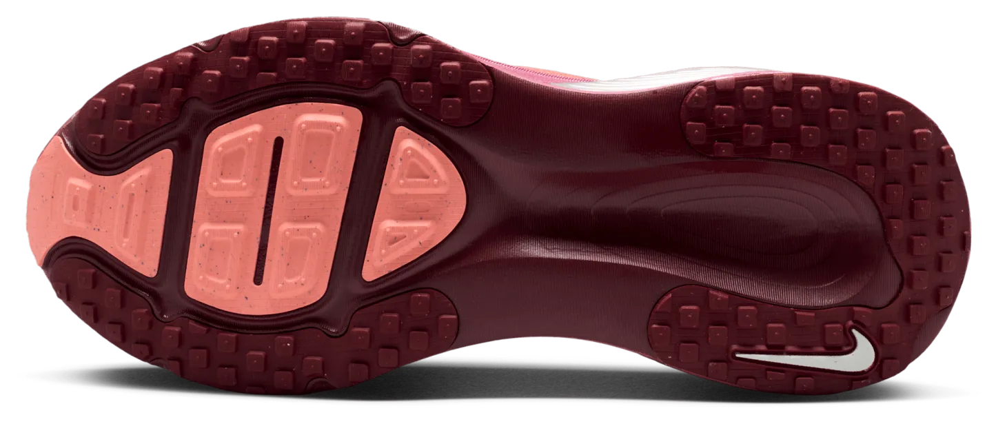 Nike Vomero 18 - Lt Redwood/Barely Green/Brt Crimson - Image 5