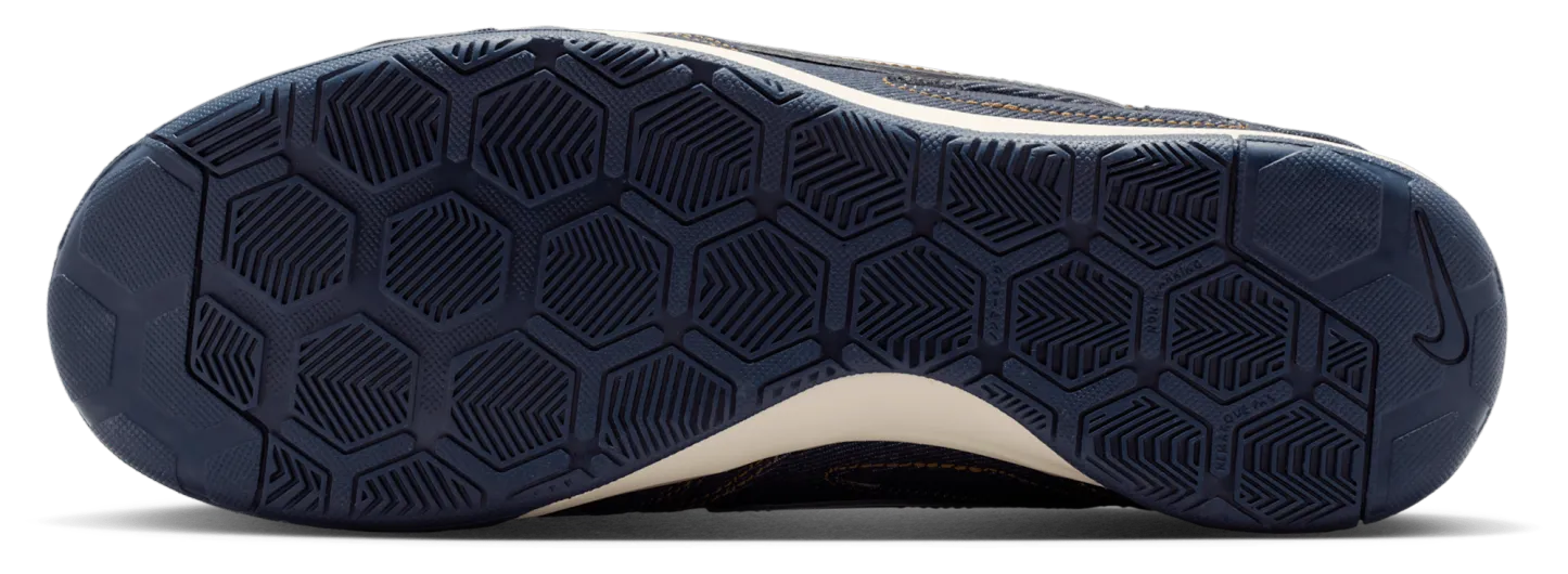 Nike Gato Lv8 - Coconut Milk/Summit White/Thunder Blue - Image 5