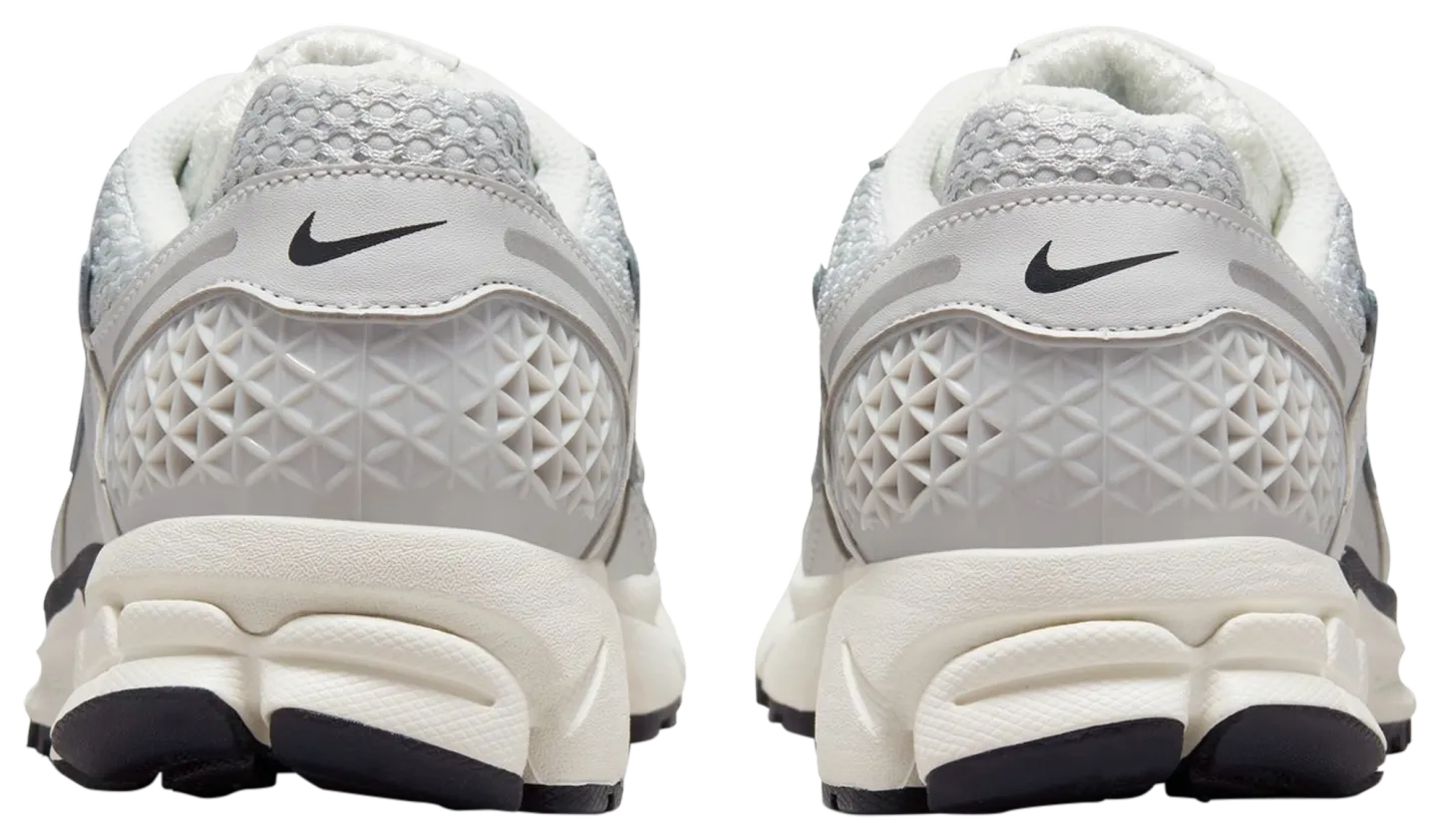 Nike Zoom Vomero 5 - Charcoal/Photon Dust - Image 4