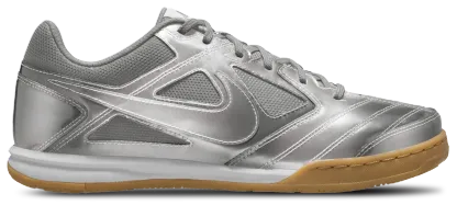 Nike Gato Lv8 - Black/Metallic Silver - Image 1
