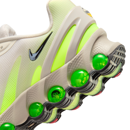 Nike Air Max DN8 - Lt Orewood Brn/Moon Particle/Black - Image 8