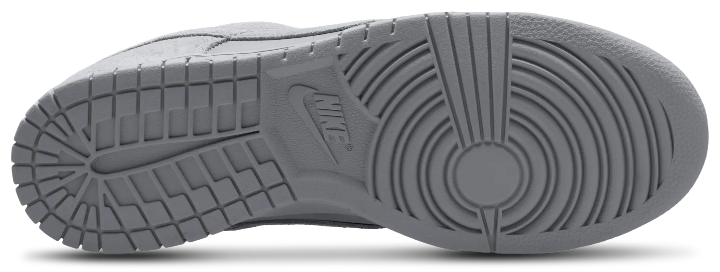 Nike Dunk Low Retro Se Nubuck - Wolf Grey/Wolf Grey - Image 4