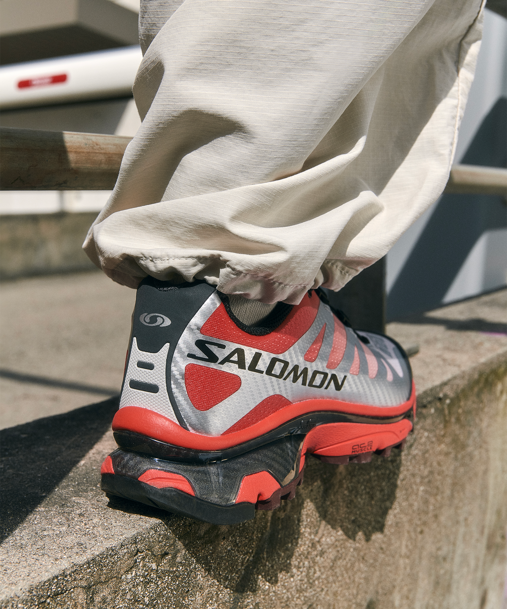 Salomon XT-4 OG - Ftw Silver / Black / Fiery Red - View 3