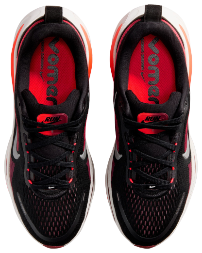 Nike Vomero 18 童款 - Crimson/Black/Summit White - Image 4