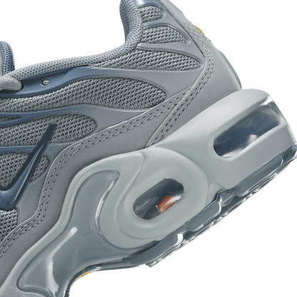 Nike Air Max Plus 童款 - Stealth/Armory Blue/Off Noir - Image 8