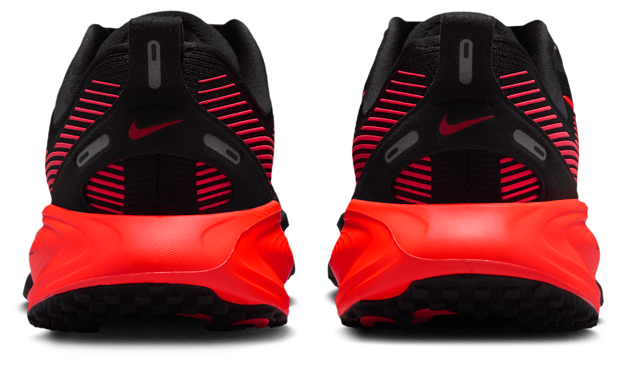 Nike Vomero 18 童款 - Black/Bright Crimson/Anthracite - Image 3