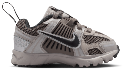 Nike Vomero 5 童款 - College Grey/Black/Cave Stone - Image 1