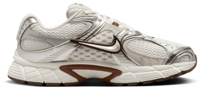 Nike V5 RNR - Women's - Sail/Lt Orewood Brown/Fauna Brown - Image 1