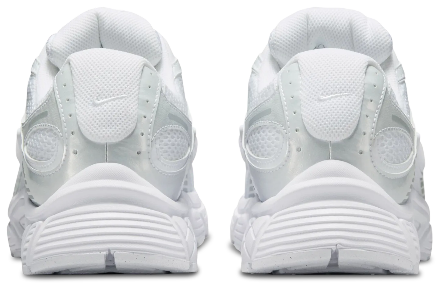 Nike V5 RNR - White/White/Black - Image 3