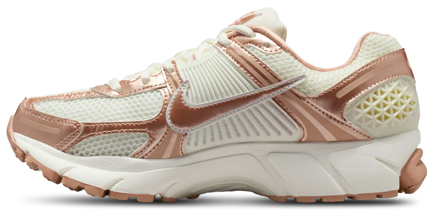Nike Zoom Vomero 5 NA36 - Tan/Gold - Image 2