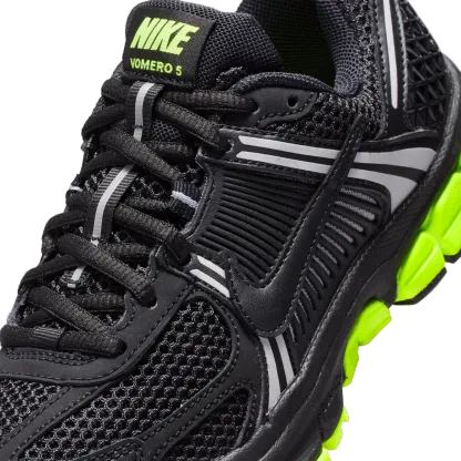 Nike Vomero 5 童款 - Volt/Black/Black - Image 7