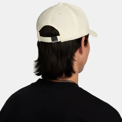 Nike Dri-FIT Club Colorblock Multi Future Cap - Coconut Milk/Silver - Image 2