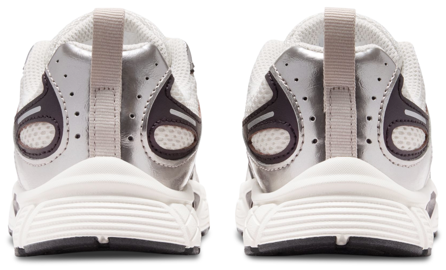 Nike V5 RNR 童款 - White/Silver - Image 3