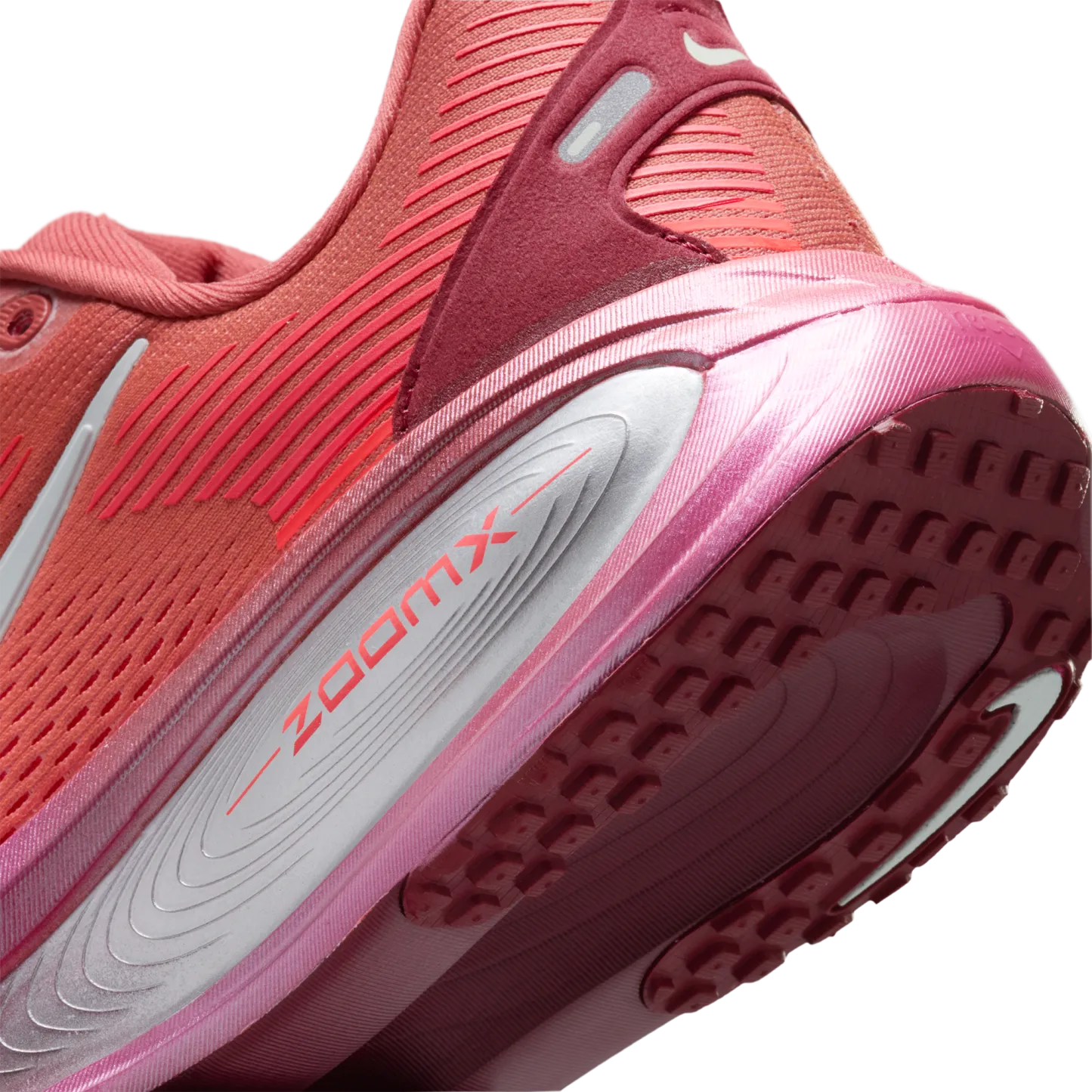 Nike Vomero 18 - Lt Redwood/Barely Green/Brt Crimson - Image 8