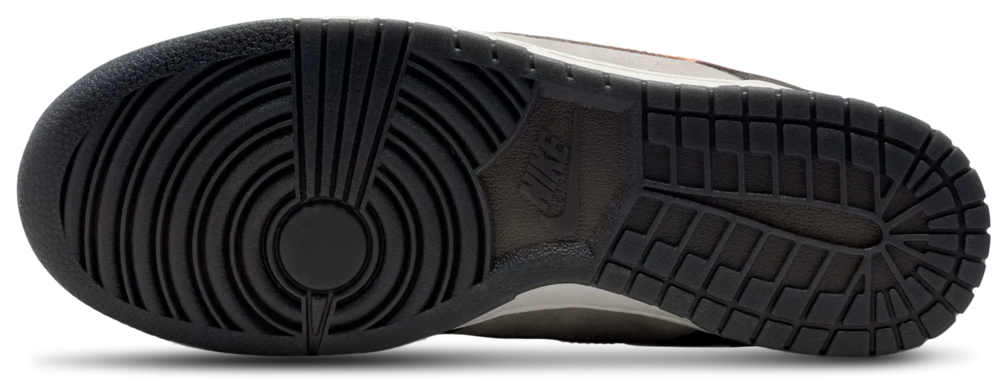 Nike Dunk Low Retro Premium - Medium Grey/Orange Peel/Black - Image 5