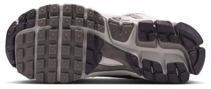 Nike Vomero 5 童款 - Grey/Black/Silver - Image 5