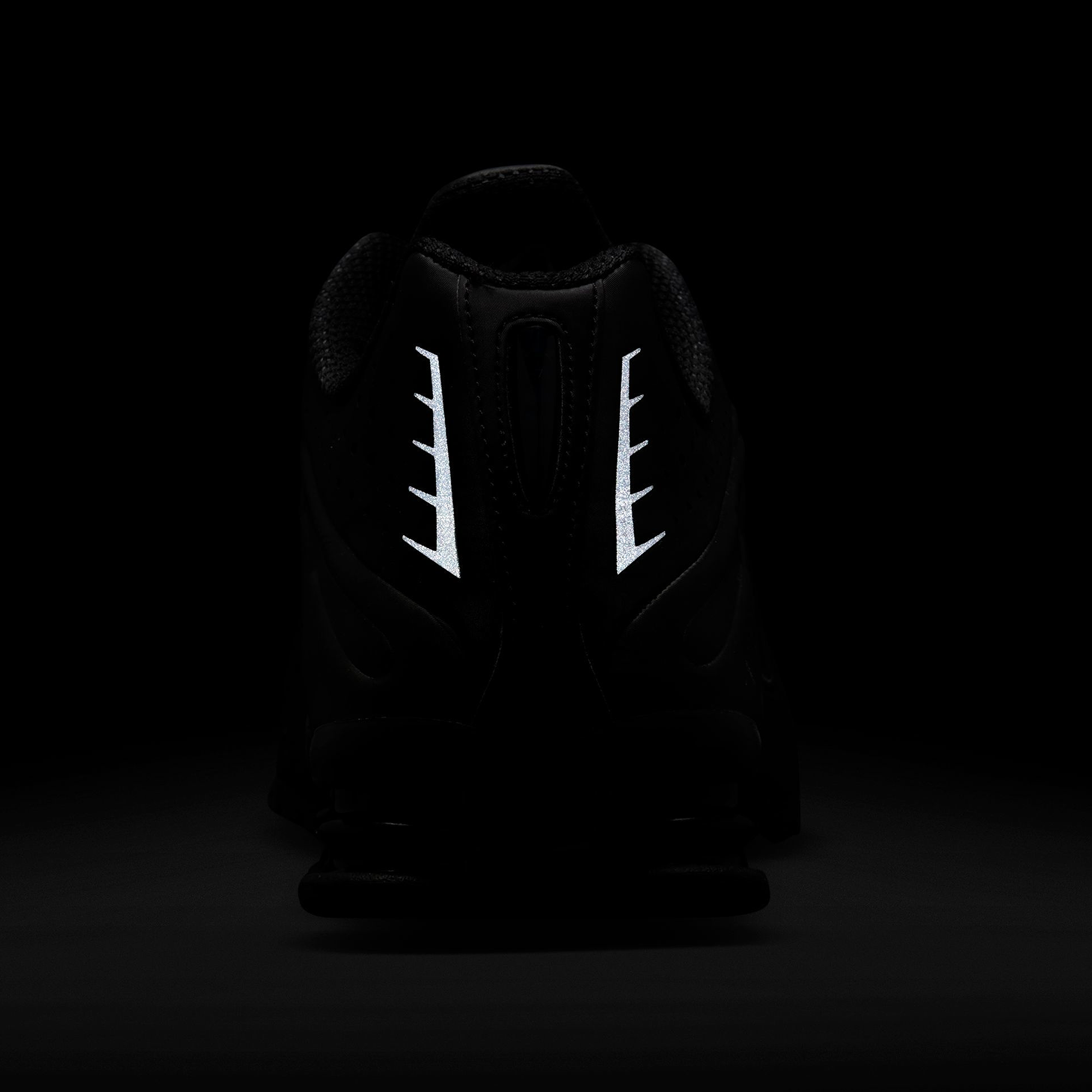 Nike Shox R4 - Black/Black/Black - Image 6