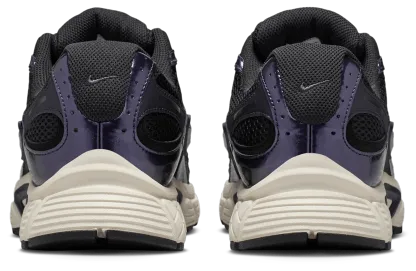Nike V5 RNR - Black/Off Noir/Gridiron - Image 3