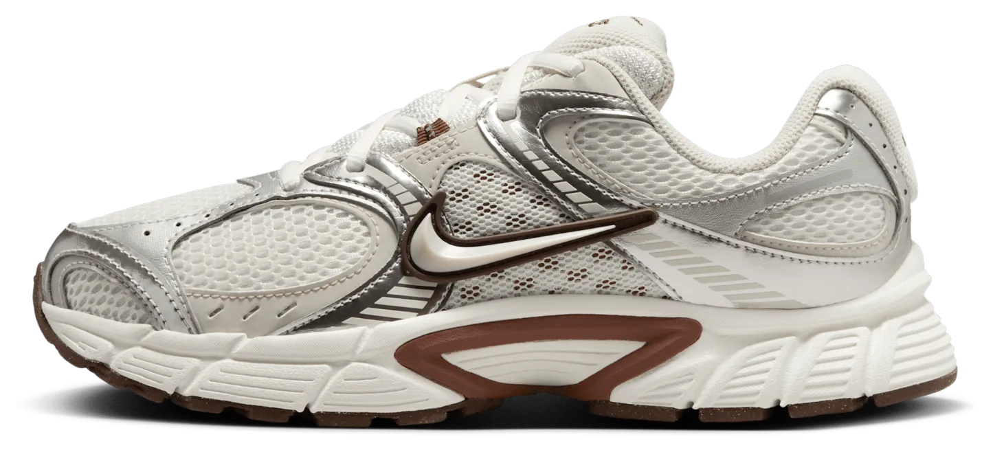 Nike V5 RNR - Sail/Lt Orewood Brown/Fauna Brown - Image 2