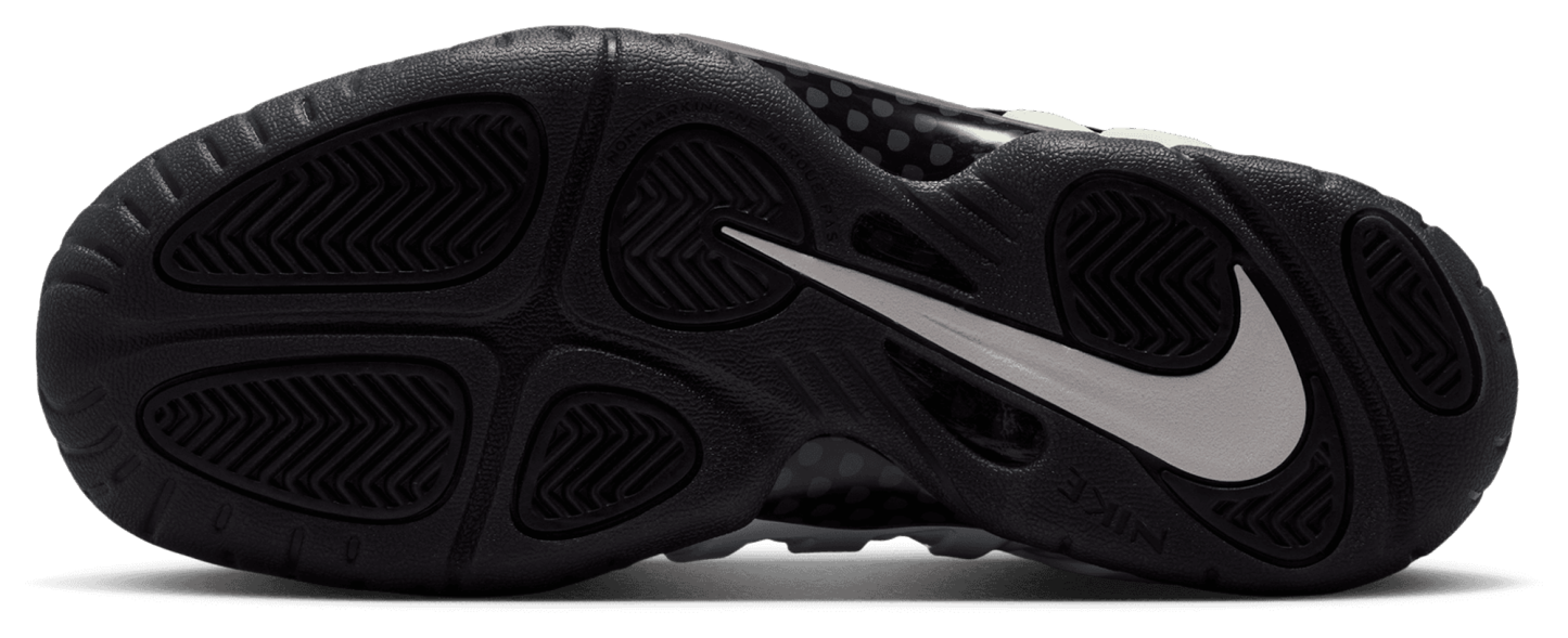 Nike Little Posite Pro 童款 - Black/White/Summit White - Image 5